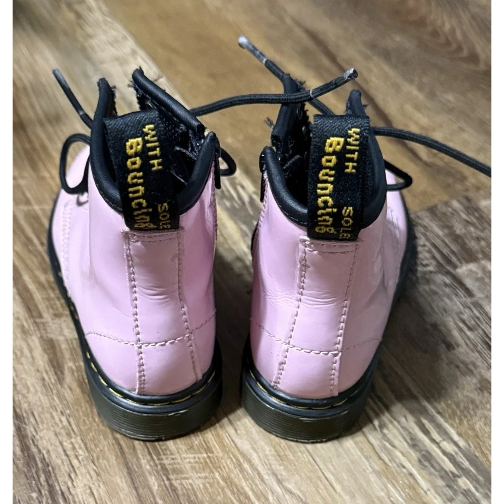 Dr Martens 1460 J Boots pastel pink patent leather Little Kid Sz 9 Zip Up